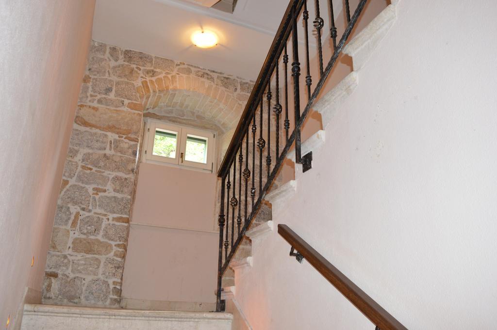 Mila Apartment Sinj Εξωτερικό φωτογραφία
